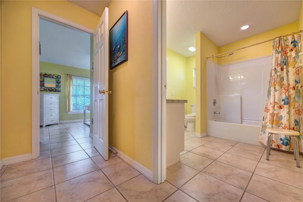 Image 35 of property listing at 1131 LEMONWOOD AVENUE, Deland, FL 32724