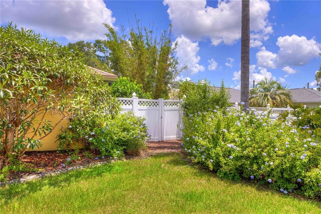 Image 43 of property listing at 1131 LEMONWOOD AVENUE, Deland, FL 32724