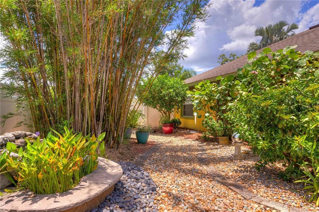 Image 45 of property listing at 1131 LEMONWOOD AVENUE, Deland, FL 32724