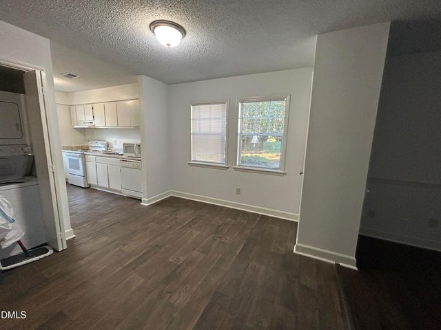 2504 Avent Ferry Road 103, Raleigh, NC 27606