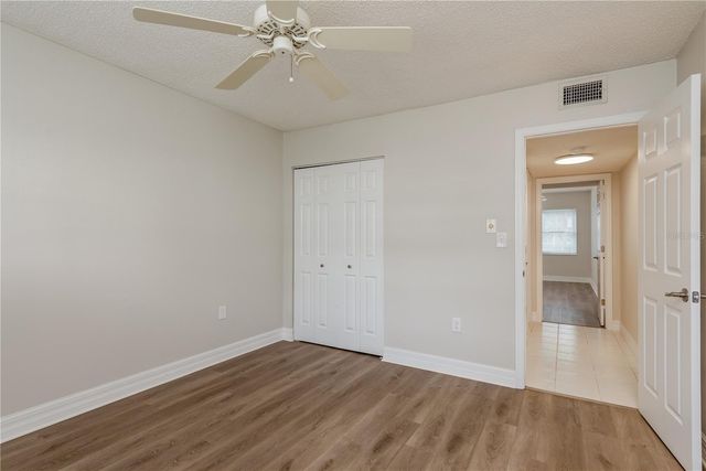 8 GLENCOE PLACE 104, Dunedin, FL 34698