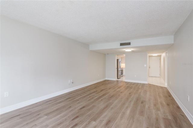 8 GLENCOE PLACE 104, Dunedin, FL 34698