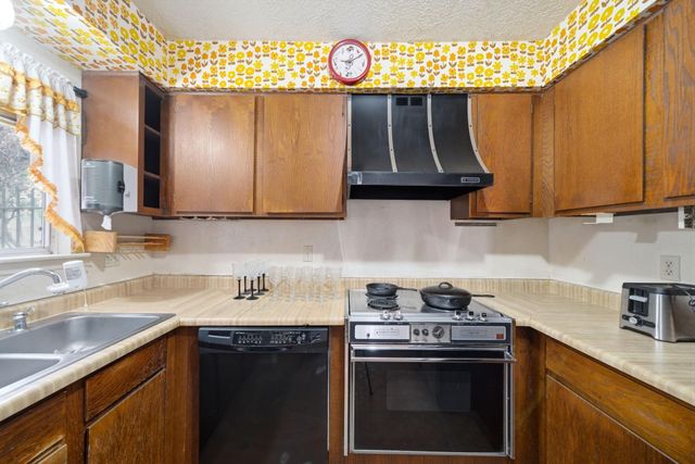 5822 Skewen Street, Humble, TX 77346