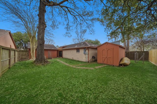 5822 Skewen Street, Humble, TX 77346