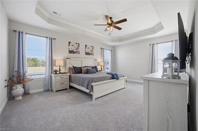 136 Gables PL, Moyock, NC 27958