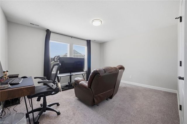 136 Gables PL, Moyock, NC 27958