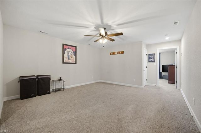 136 Gables PL, Moyock, NC 27958