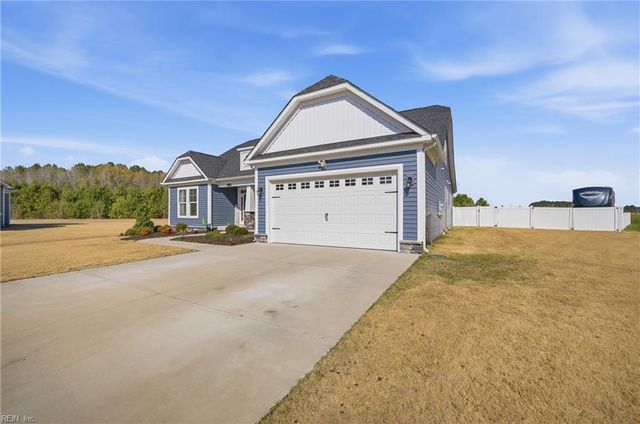 136 Gables PL, Moyock, NC 27958