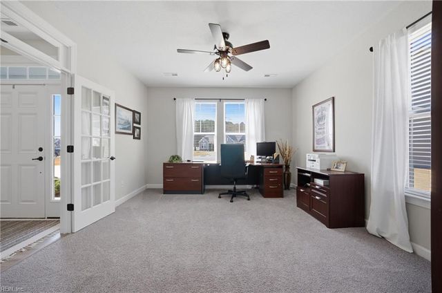 136 Gables PL, Moyock, NC 27958