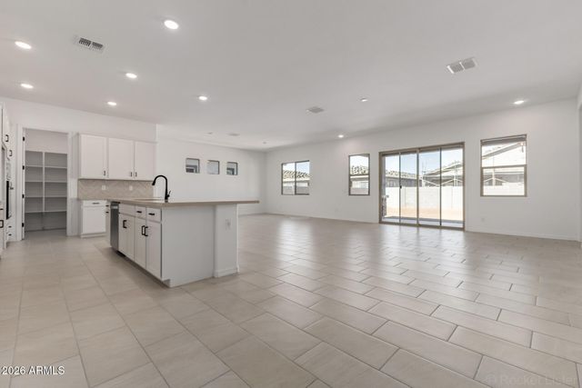 22688 E DIANA Way, Queen Creek, AZ 85142