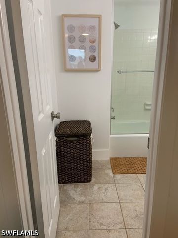 1417 Chesapeake AVE 201, Naples, FL 34102