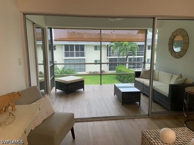 1417 Chesapeake AVE 201, Naples, FL 34102