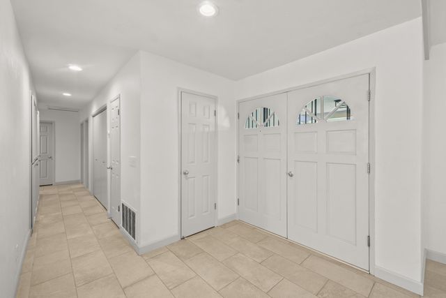 713 W Pine Street, Exeter, CA 93221