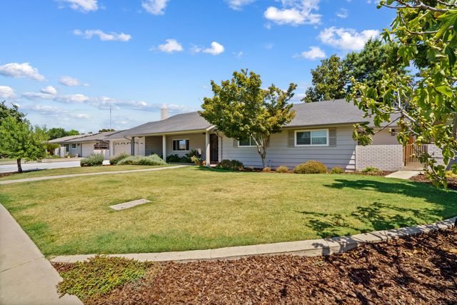 713 W Pine Street, Exeter, CA 93221