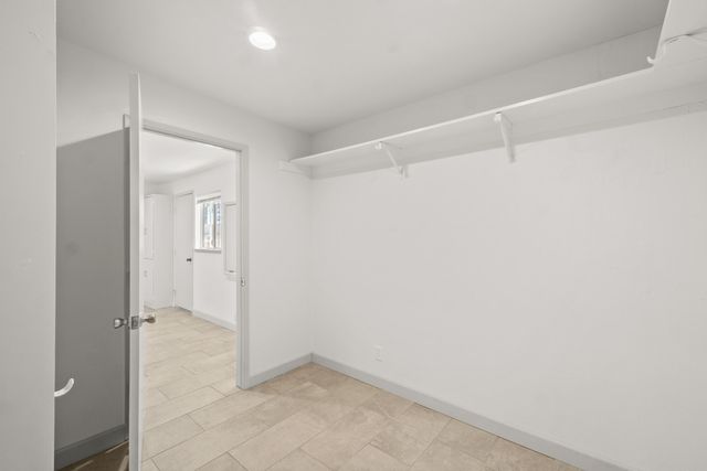 713 W Pine Street, Exeter, CA 93221