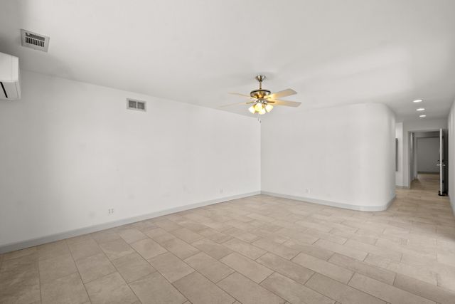 713 W Pine Street, Exeter, CA 93221
