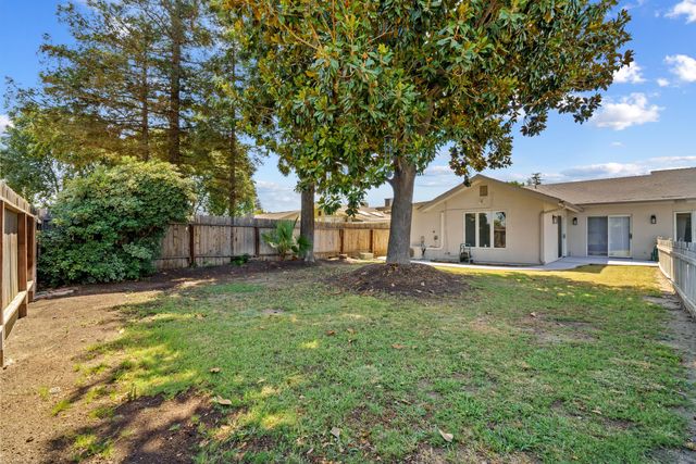 713 W Pine Street, Exeter, CA 93221