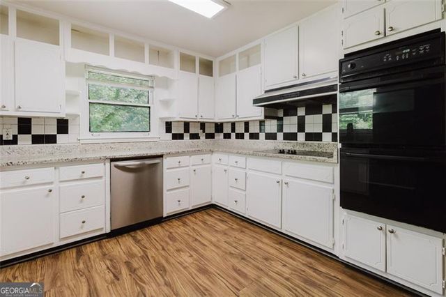 11433 PANHANDLE Road, Hampton, GA 30228