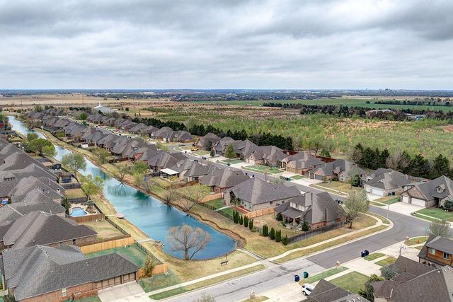 324 SW 175th Terrace, Oklahoma City, OK 73170