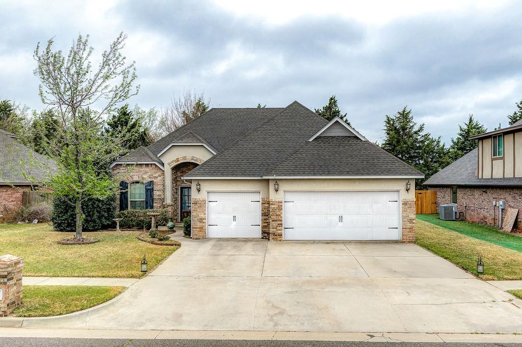 324 SW 175th Terrace, Oklahoma City, OK 73170