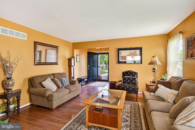 205 COMMONS LN, Collegeville, PA 19426