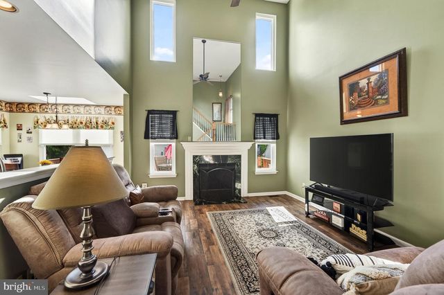 205 COMMONS LN, Collegeville, PA 19426