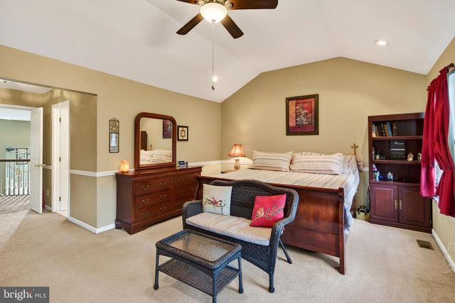 205 COMMONS LN, Collegeville, PA 19426
