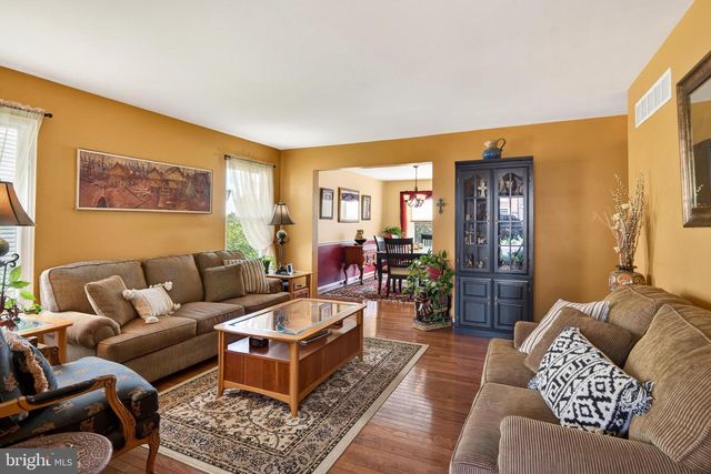 205 COMMONS LN, Collegeville, PA 19426
