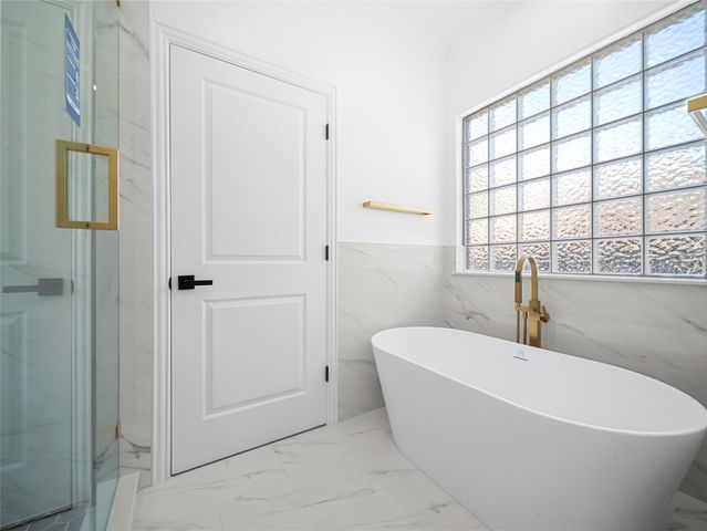 5209 Evans Ave A, Austin, TX 78751