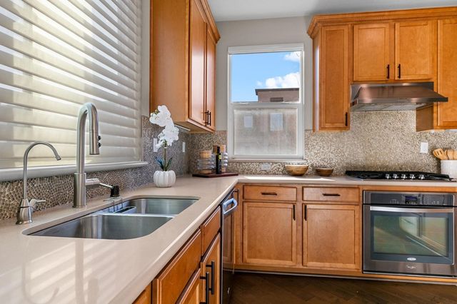 1038 Giacomo Ln, San Jose, CA 95131