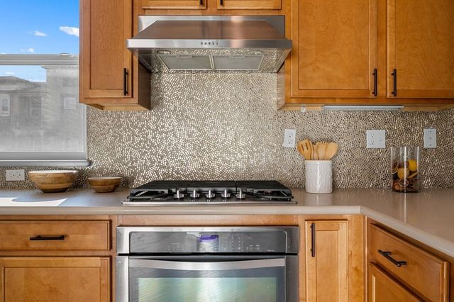 1038 Giacomo Ln, San Jose, CA 95131