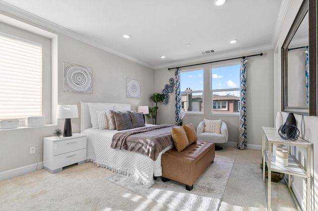 1038 Giacomo Ln, San Jose, CA 95131