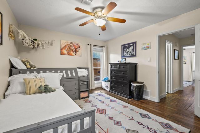 1324 Pickwick Lane, Denton, TX 76209