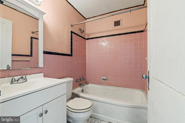 7424 RUSKIN RD, Philadelphia, PA 19151