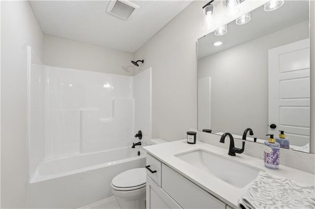 16649 Lawson Street, Olathe, KS 66062