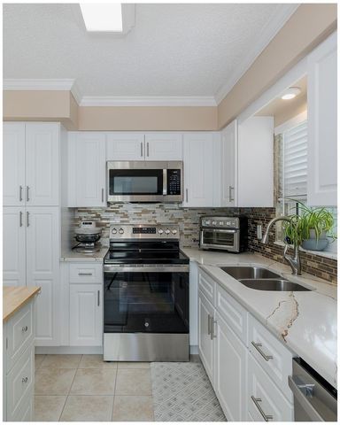 6221 WILDS DRIVE, New Port Richey, FL 34653