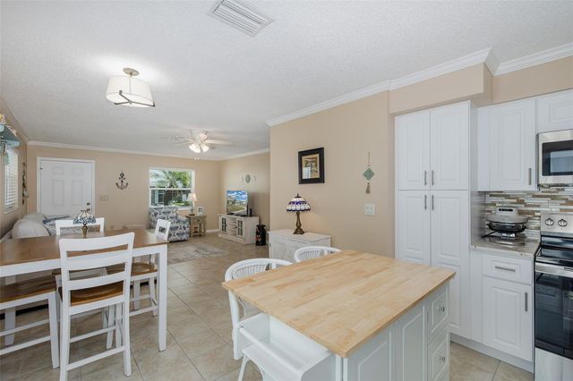 6221 WILDS DRIVE, New Port Richey, FL 34653