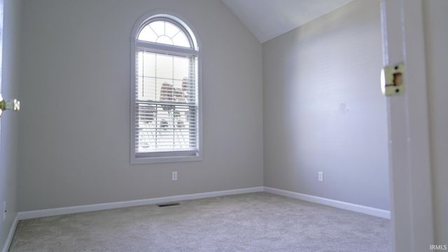 3021 Nicole Drive, Evansville, IN 47711