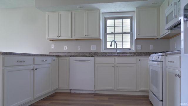 3021 Nicole Drive, Evansville, IN 47711