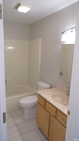 3021 Nicole Drive, Evansville, IN 47711