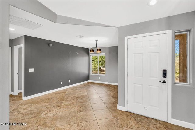 670 N Ivy, Vail, AZ 85641