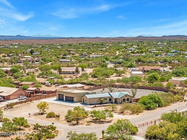 670 N Ivy, Vail, AZ 85641