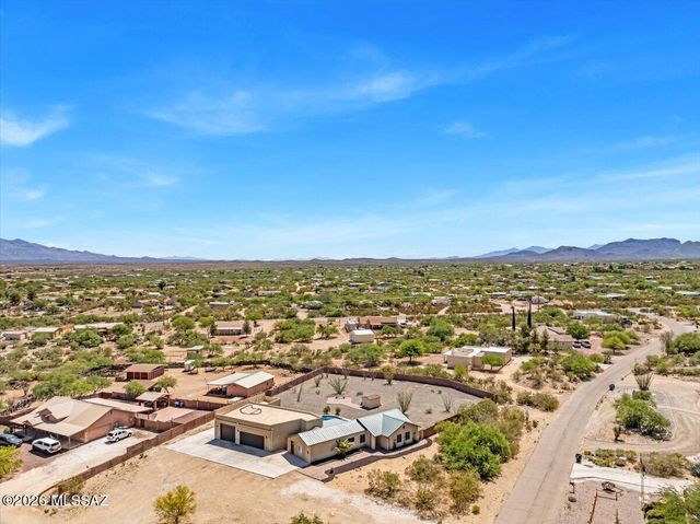 670 N Ivy, Vail, AZ 85641