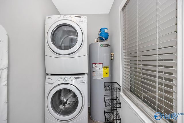 2611 Whitesburg Drive A, Huntsville, AL 35801