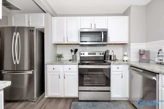 2611 Whitesburg Drive A, Huntsville, AL 35801