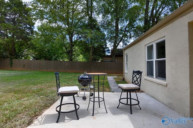 2611 Whitesburg Drive A, Huntsville, AL 35801