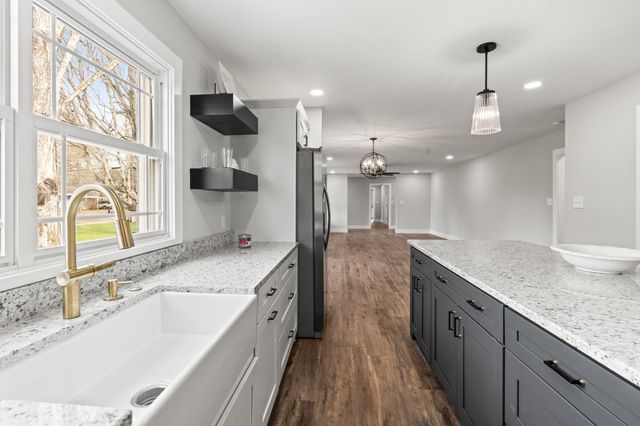 102 Dogwood Ln, Winchester, TN 37398