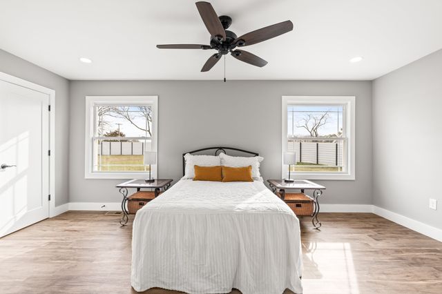 102 Dogwood Ln, Winchester, TN 37398