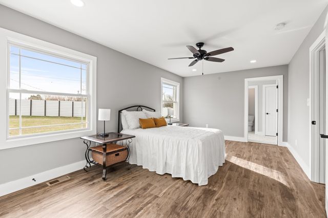 102 Dogwood Ln, Winchester, TN 37398