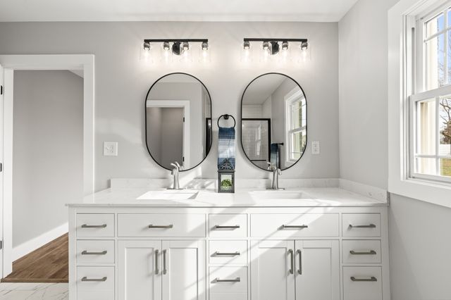 102 Dogwood Ln, Winchester, TN 37398